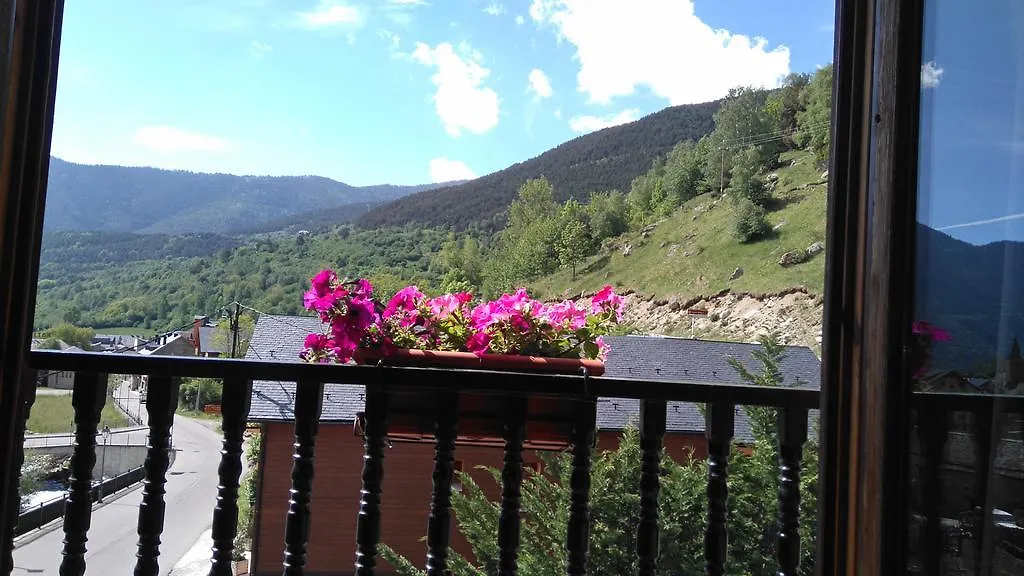 Apartment Apartaments Pont Romanic Espot Spain