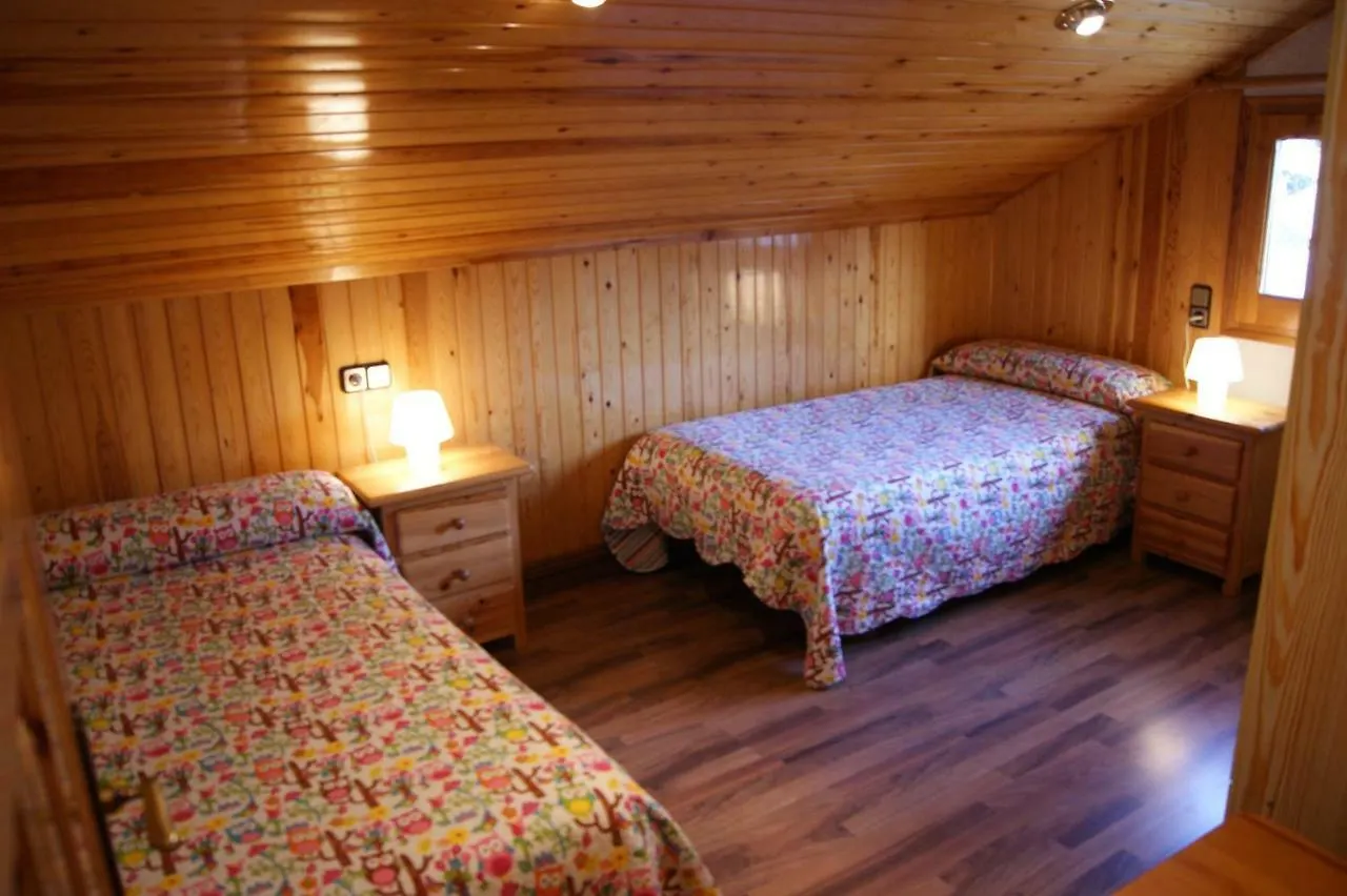 Apartaments Pont Romanic Espot 0*,