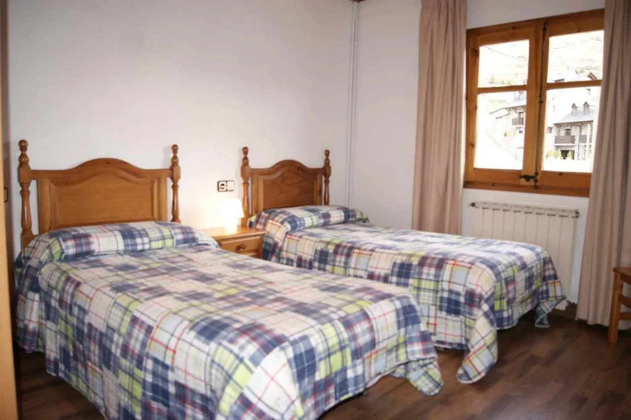 Apartaments Pont Romanic Espot